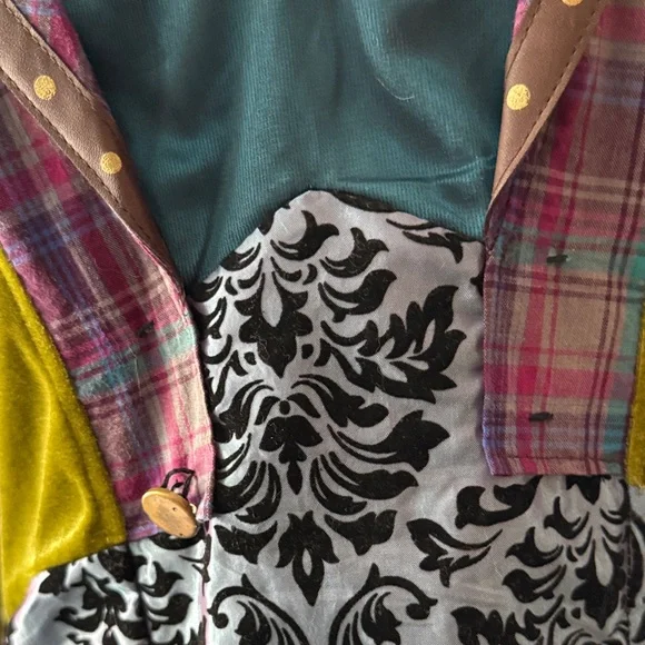 Olive Green Velvet Puff Sleeve Tailcoat Dress - Picture 8 of 11